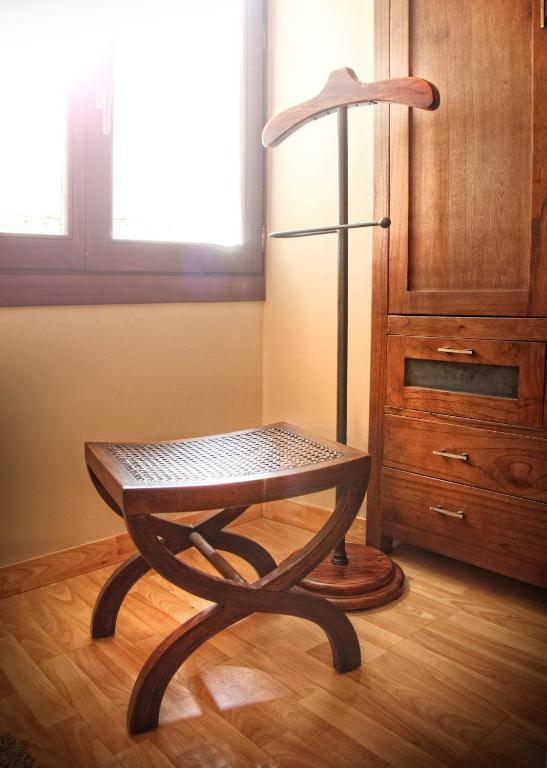 Apartamentos Alcoba De Baco Barbastro Zimmer foto